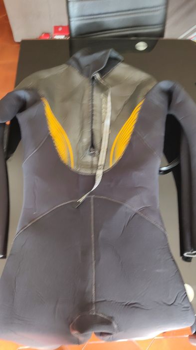 Fato Rip Curl Raptor 4:3. Tamanho L