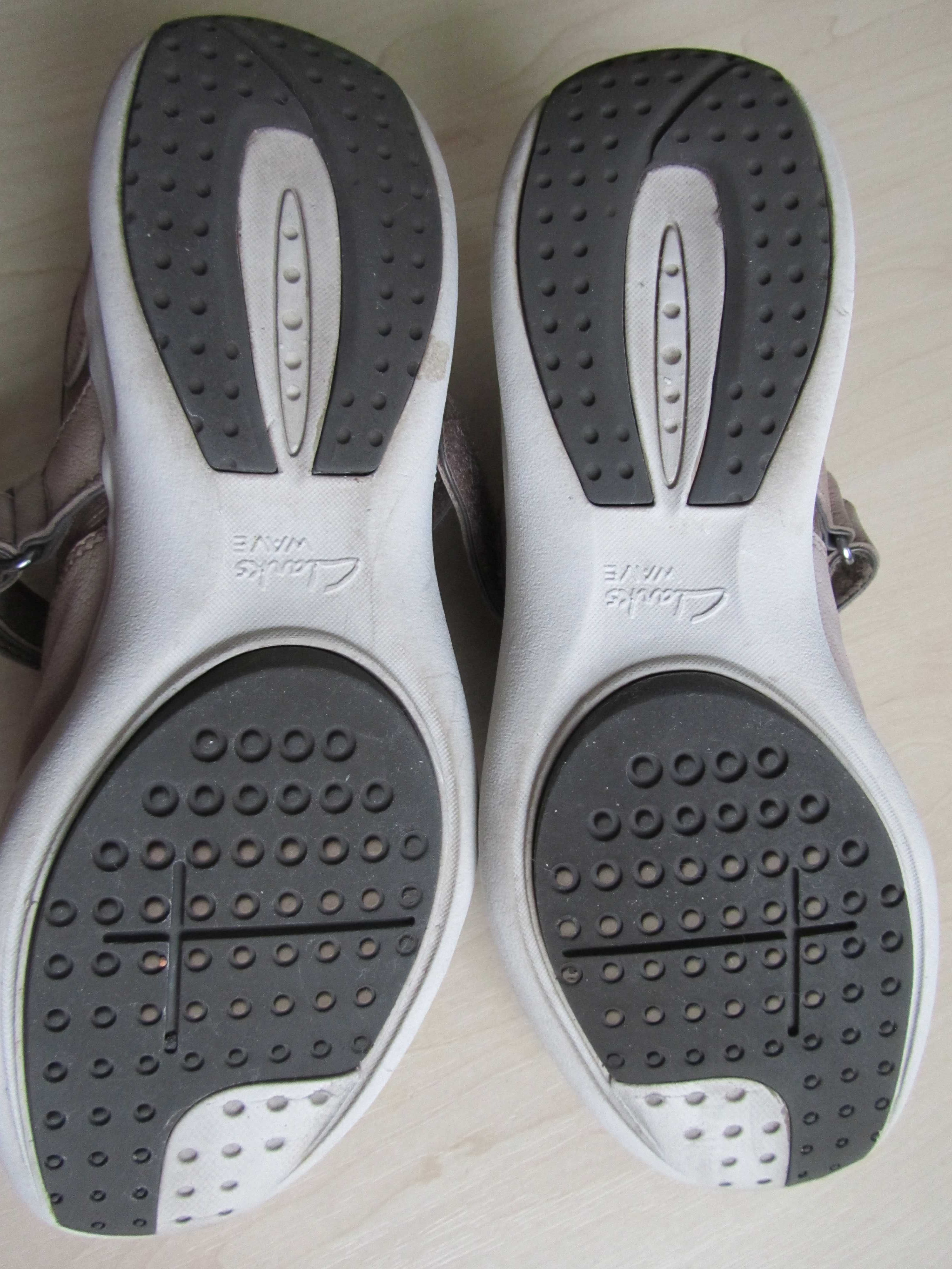Замшевые женские туфли ТМ Clarks (Англия). Размер 38. Полнота 7.