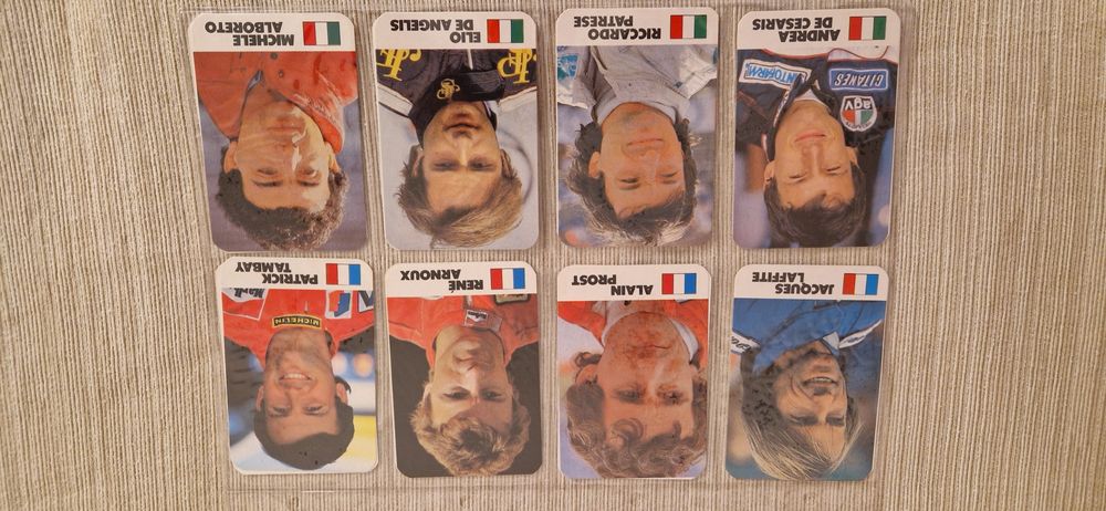 Vendo conjunto de calendários desportivos