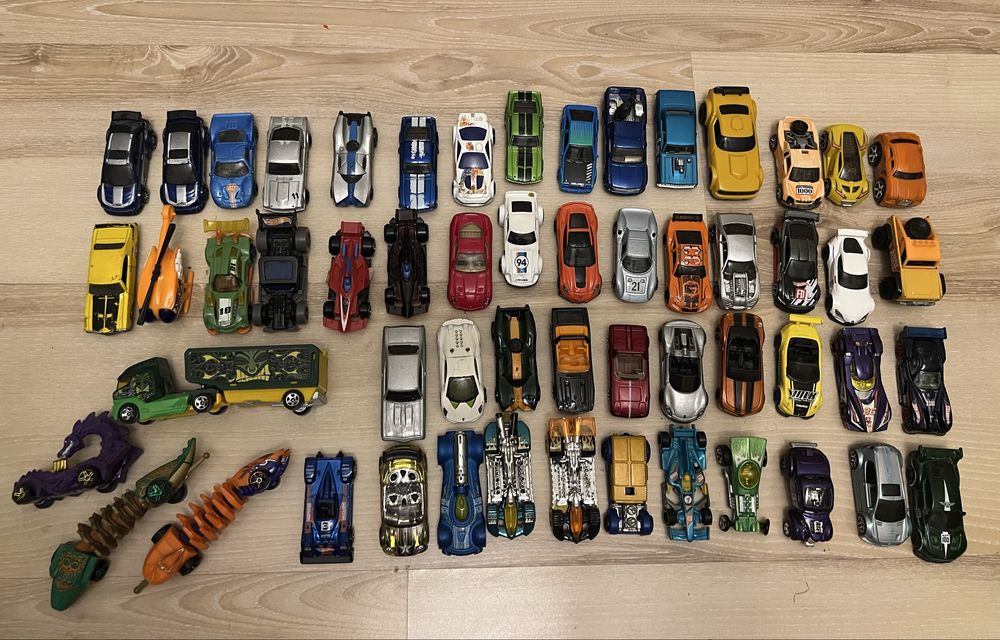 Хот вілс Hot Wheels металеві машинки оригіналні