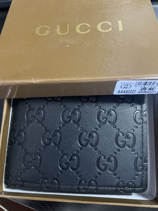 Carreira gucci em bom estado