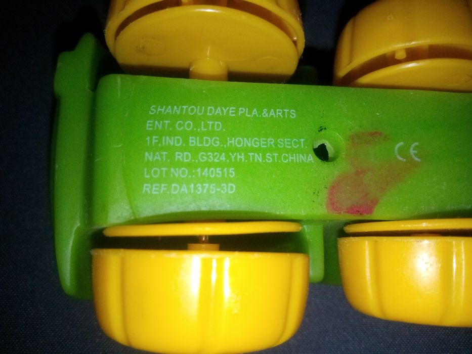 Машинки для найменших машинка пластмасова дитяча