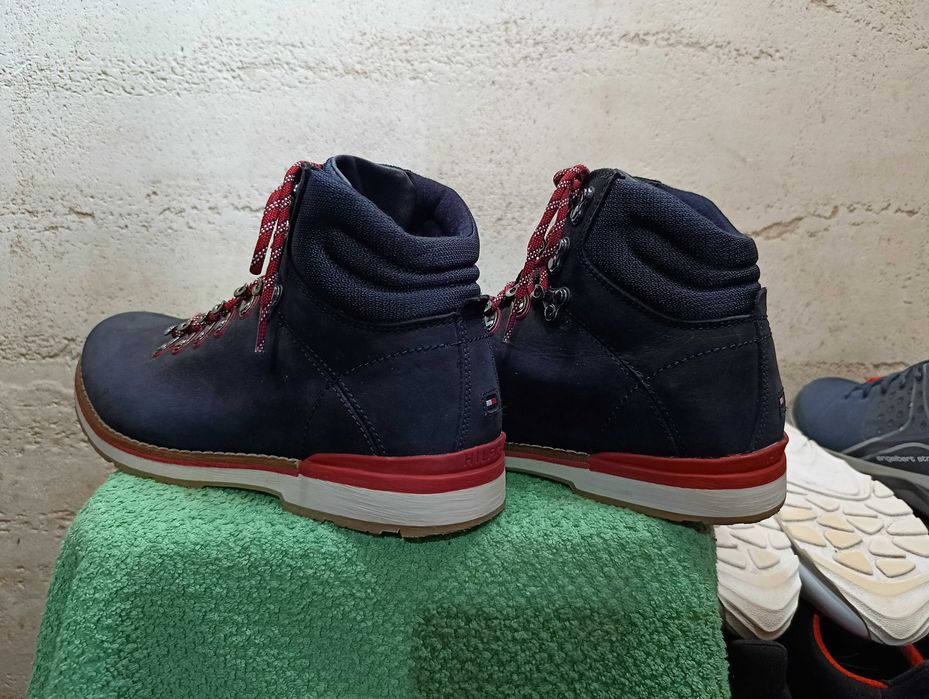 Męskie buty TOMMY HILFIGER OUTDOOR HIKING Detail BOOT r.42 skóra s.bdb
