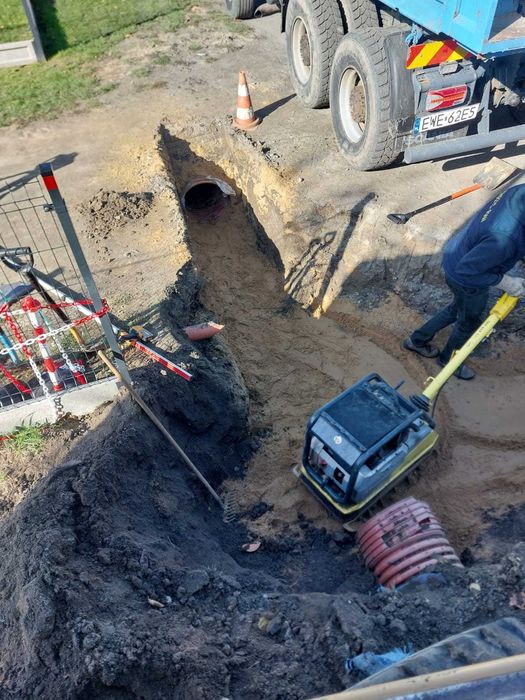Prace ziemne, usługi koparką, mini koparką, ładowarką, przeciski