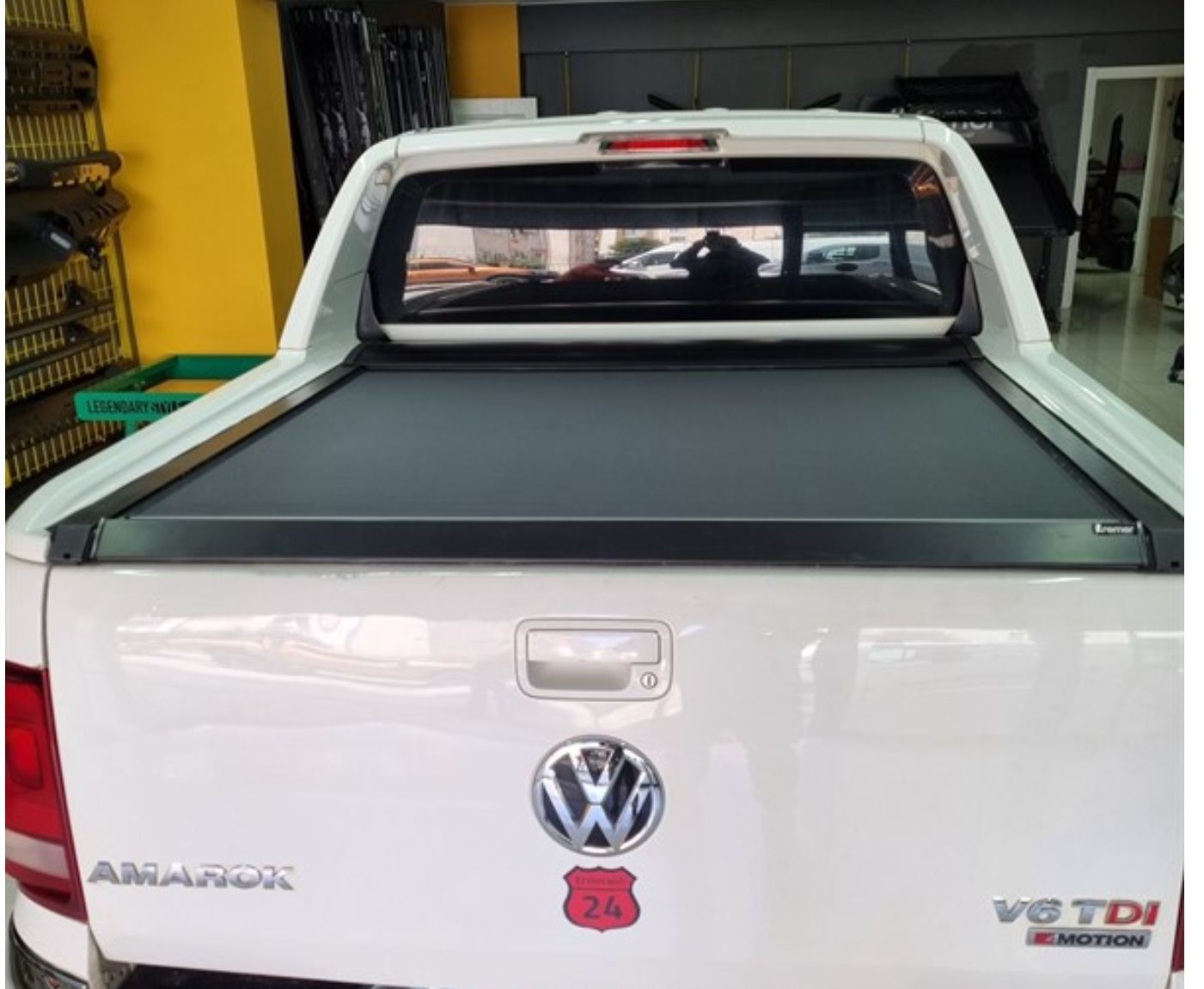 Roleta aluminiowa paki Volkswagen Amarok Aventura