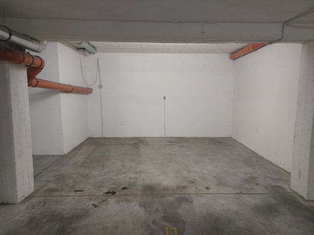 Wynajmę boks parkingowy w garażu podziemnym, PIEKARY, Legnica