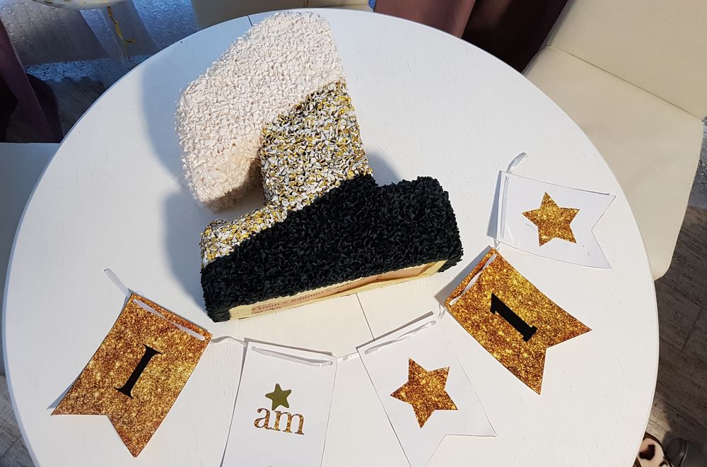 Цифра 1 для фотосессии на день рождения малыша