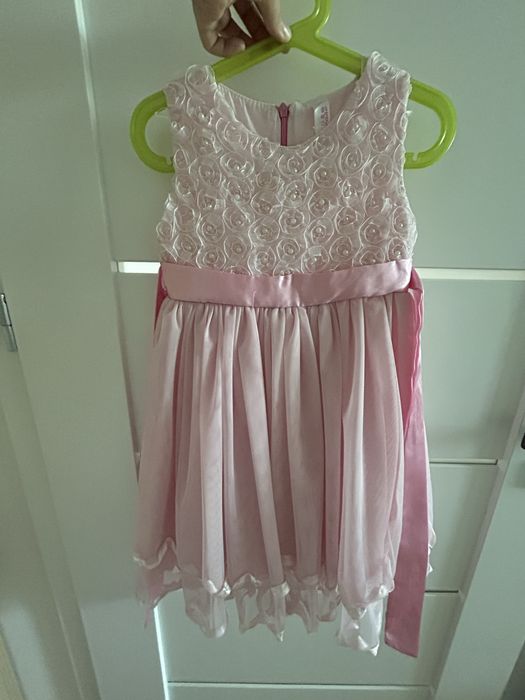 Sukienka 104/110 tiulowa różowa dla dziewczynki na wesele, chrzest