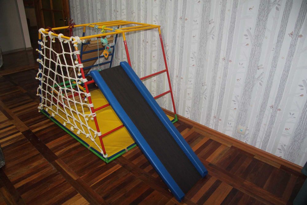 Дитячий спортивний комплекс "Ранній старт"