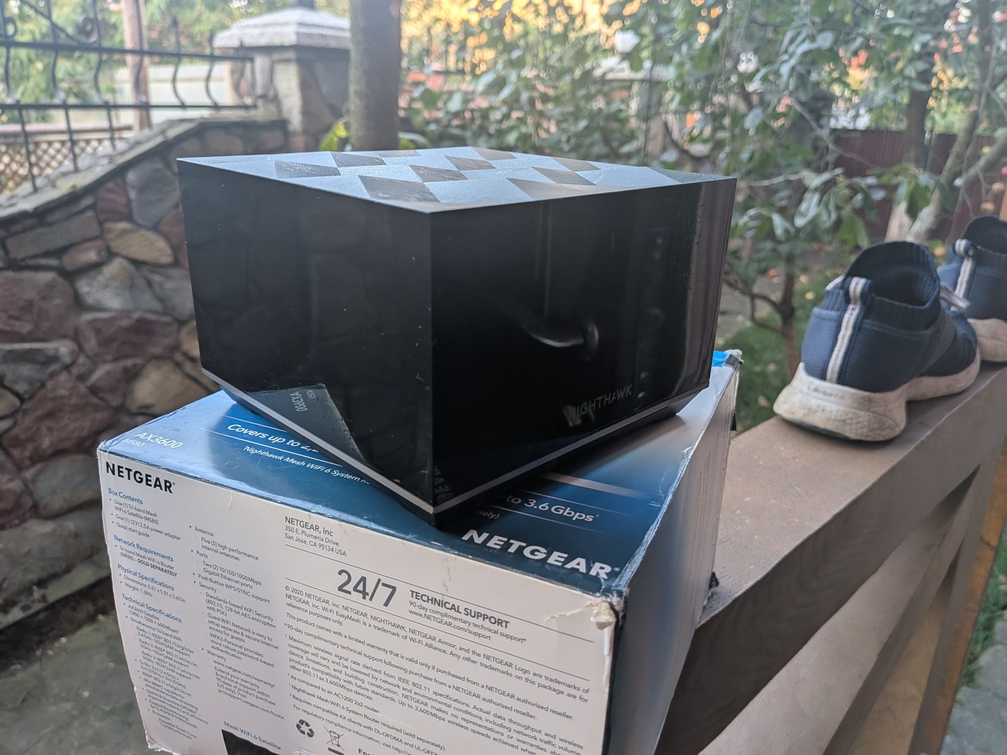 Двохдіапазонна MESH WiFi-система NETGEAR Nighthawk MK70 Wi Fi 6