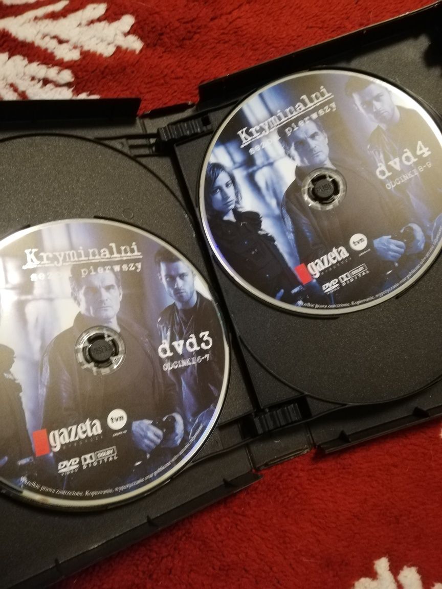 Kryminalni sezon. 1, Ekstradycja sezon 1, Psy 1 i 2 - DVD