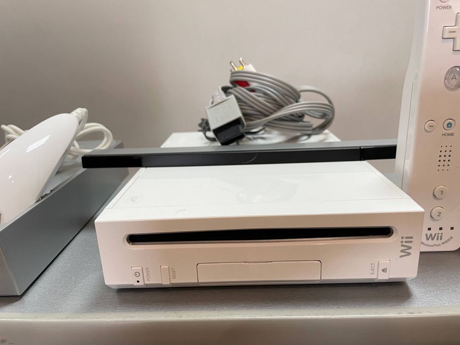 Ігрова консоль Nintendo D-63760 Гросостхайм