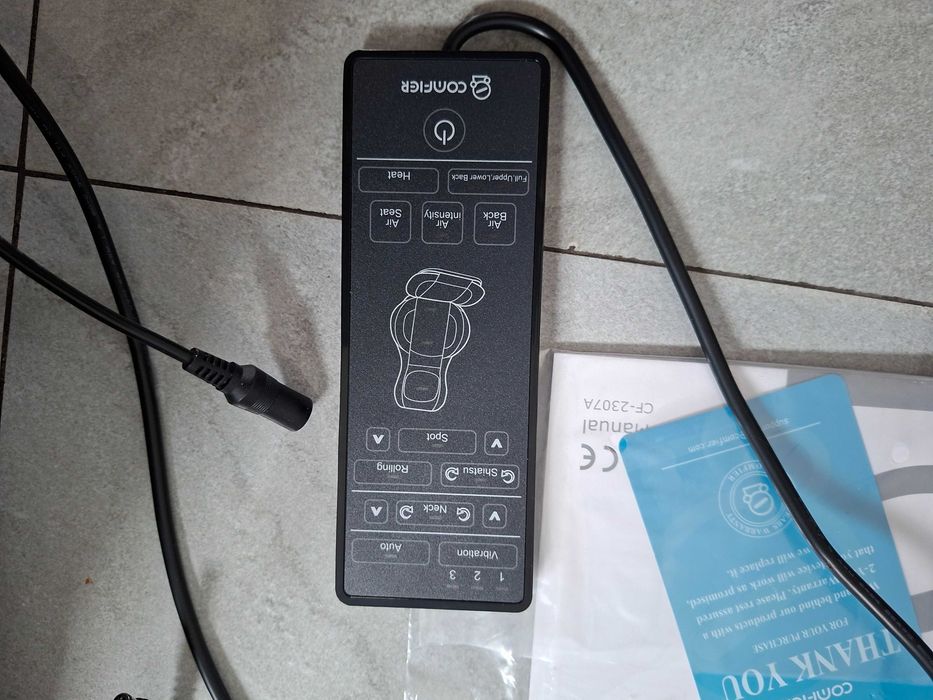 Mata masująca Comfier CF-2307A odcienie szarości