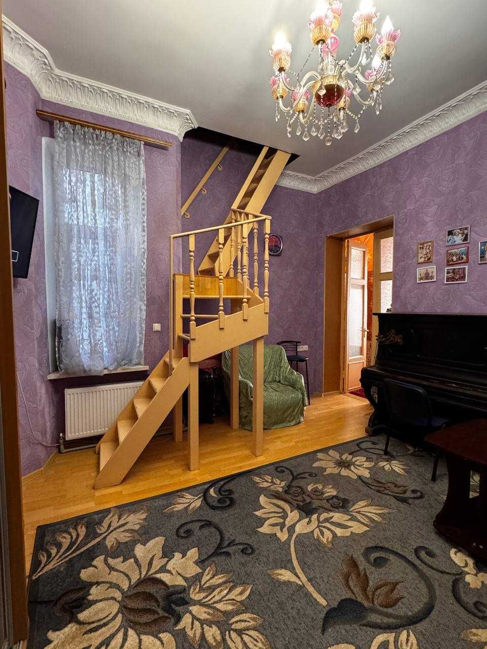 Продается просторная квартира в историческом центре ул Елисаветинская