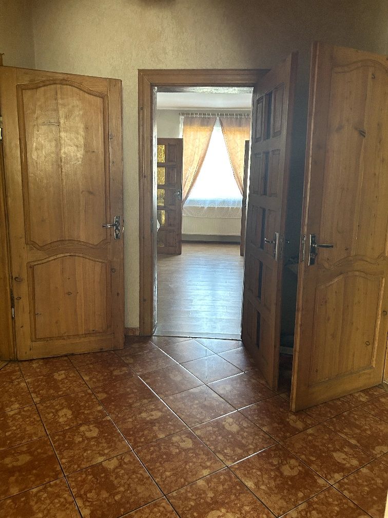 Будинок площею 100 м²