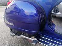 Piaggio Vespa PX200