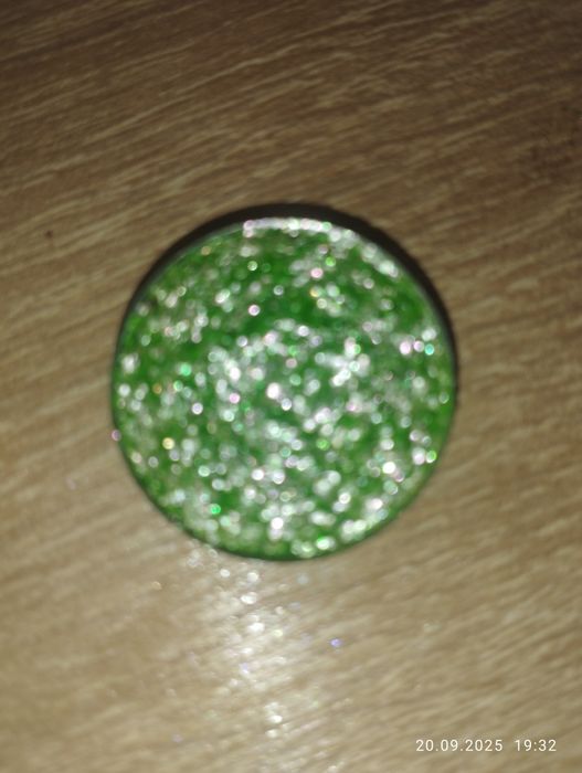 Glam Shop multichrom Jadowity
