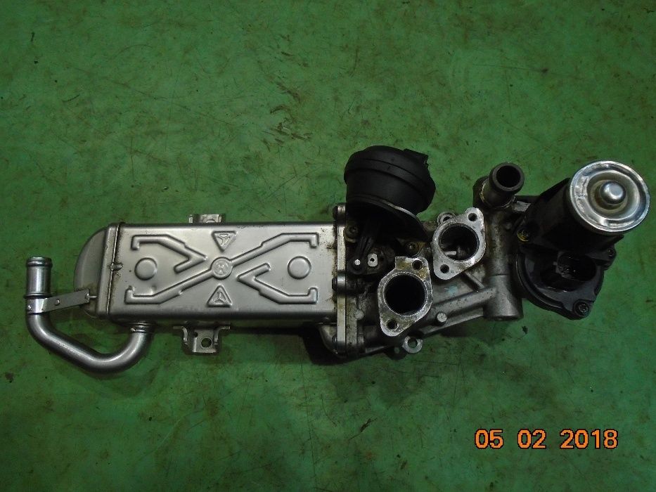 Клапан и радиатор EGR Volkswagen Caddy 1.6CDI 0280751016 03l131512AT