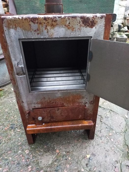 Конвекционная печь буржуй с варочной поверхностью