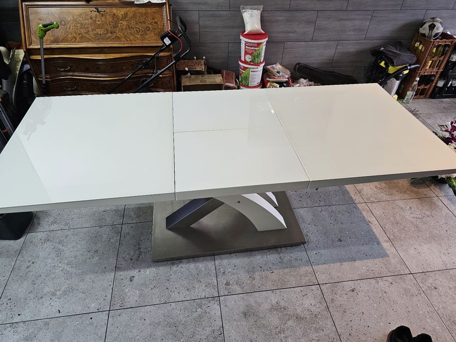 Stół kuchenny i do jadalni rozkładany. 90/160-220cm wysokość 78cm