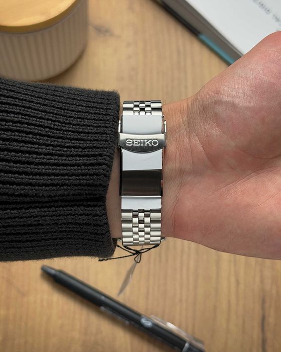 Годинник Seiko 5 Sports GMT SSK003K1