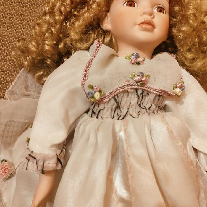 Lalka porcelanowa,  duża 57cm