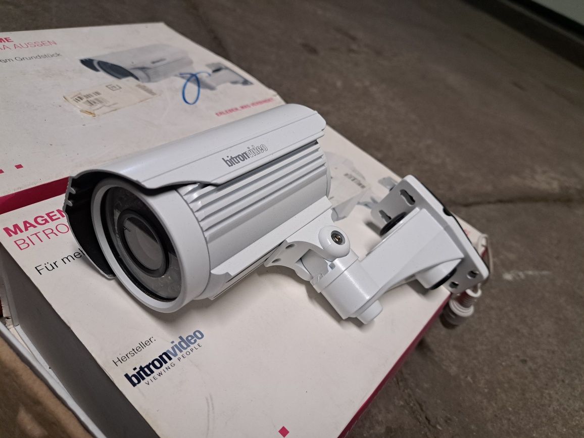 Zestaw 4 kamer zewnętrznych Bitron Focus