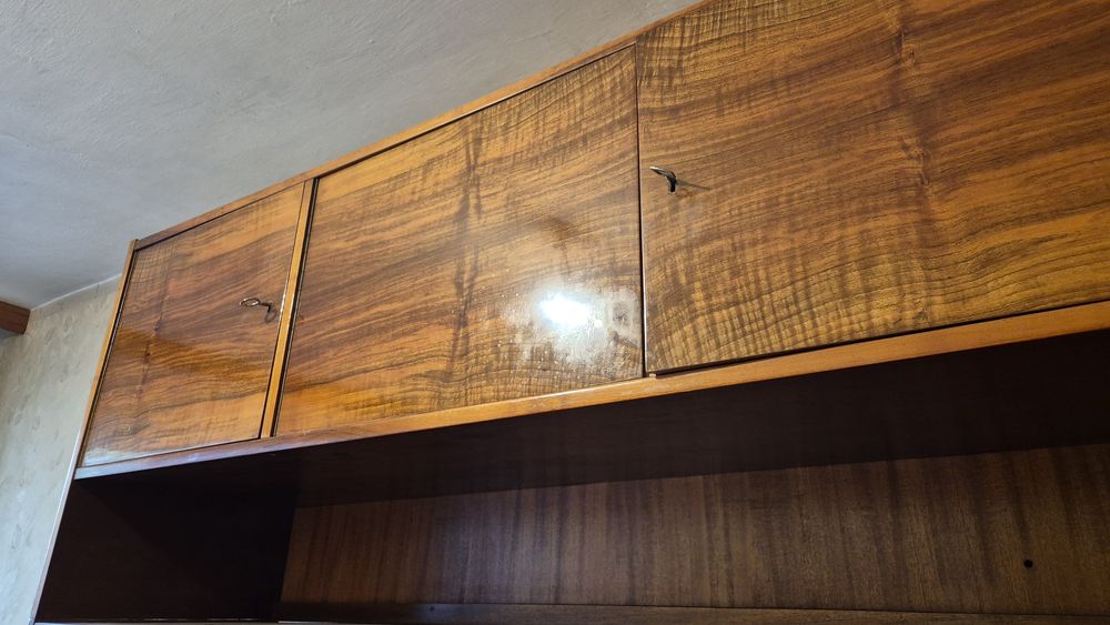 Komplet mebli PRL, wysoki połysk - meblościanka, szafy, fotele