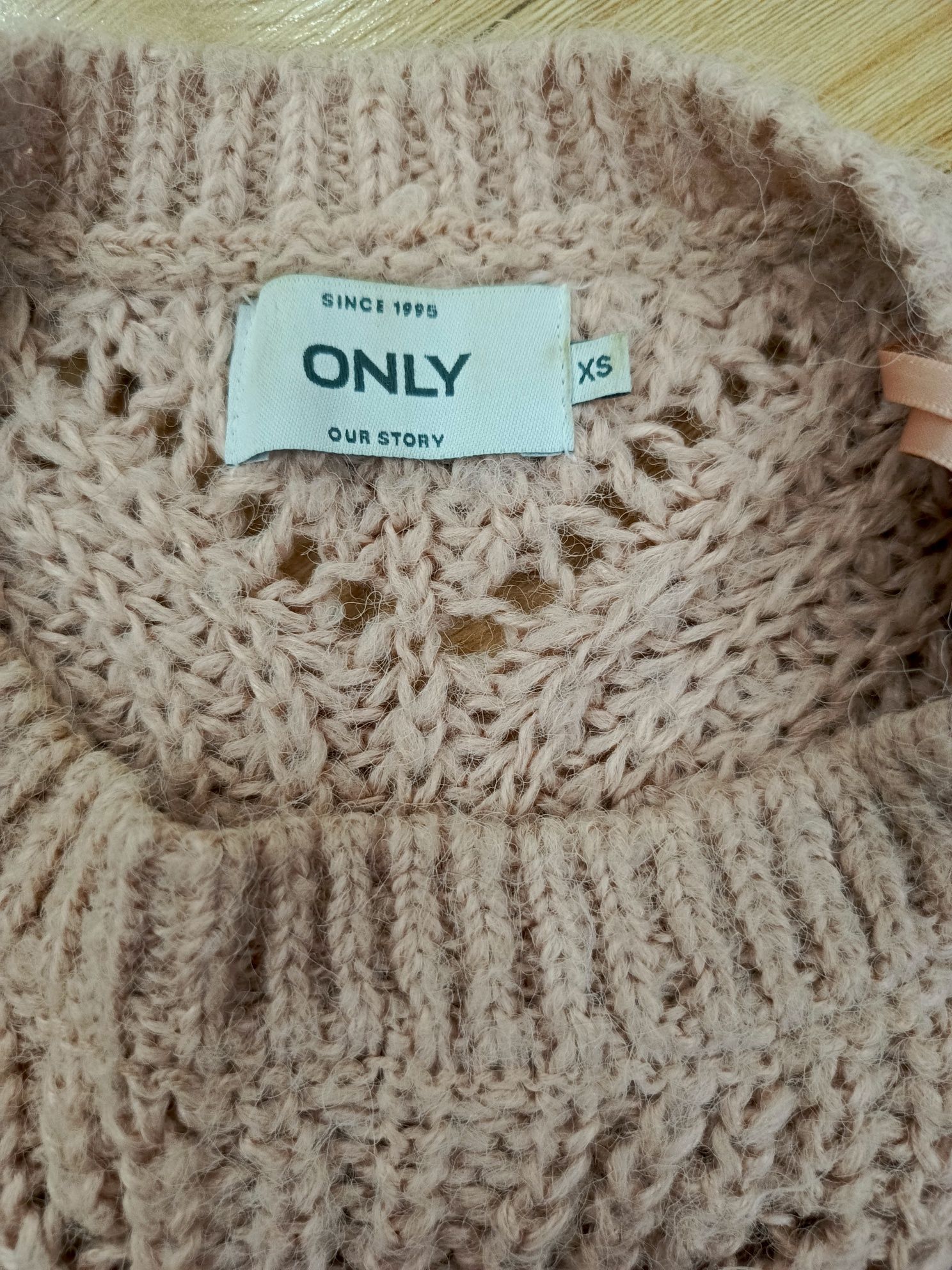 Sweterek Only rozm xs