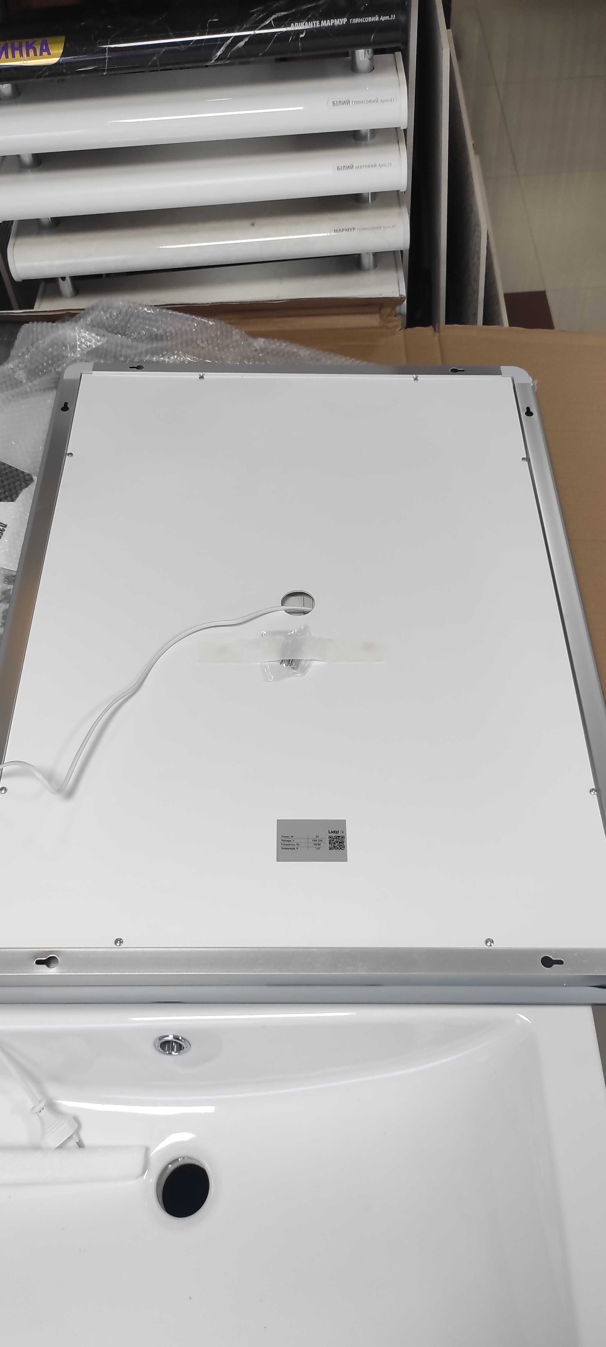 Дзеркало Kubis з LED підсвіткою 800*600мм, с-ма антизапотівання, димер