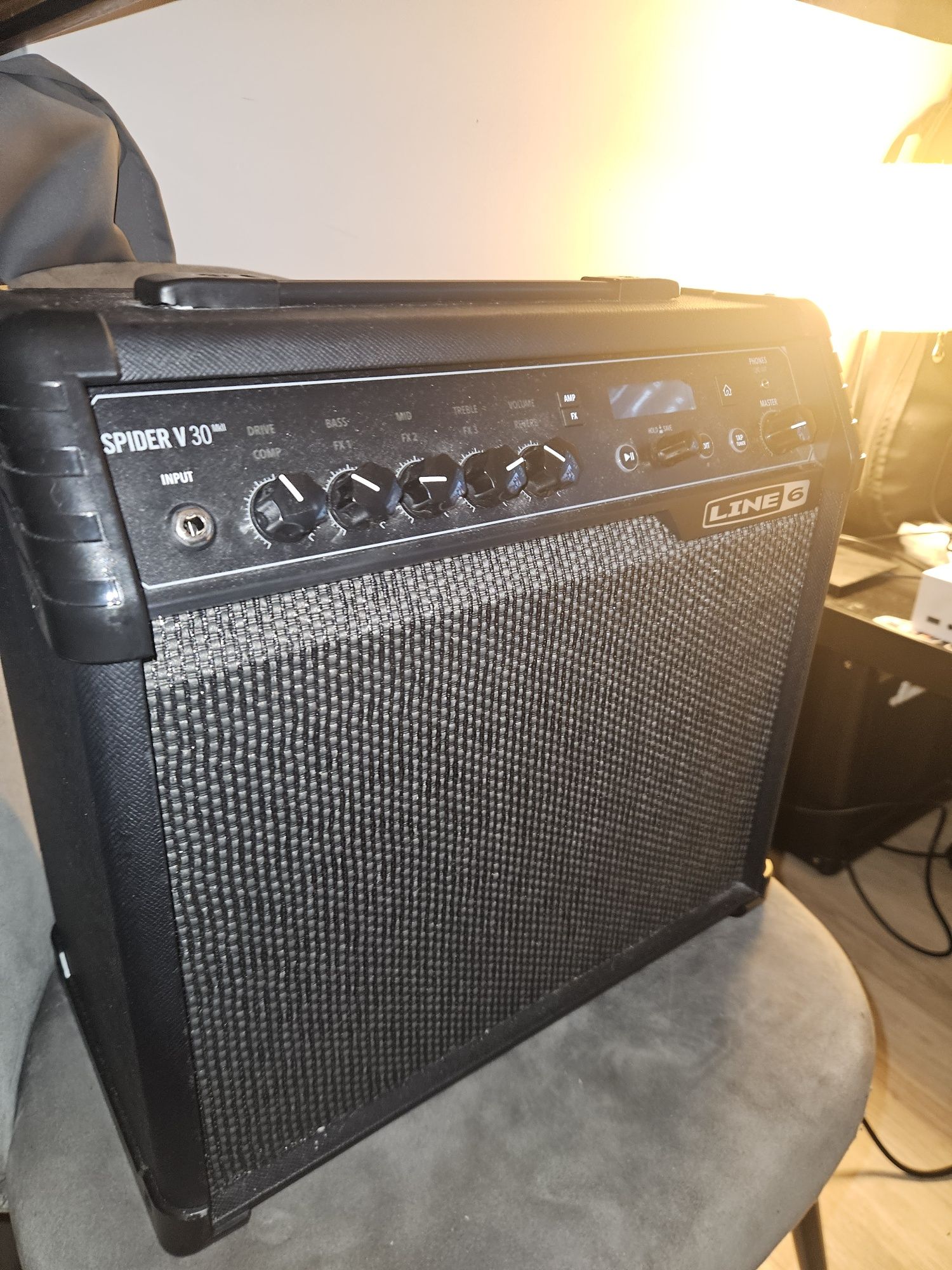 Line 6 Spider V30 Mk2, jak nowy