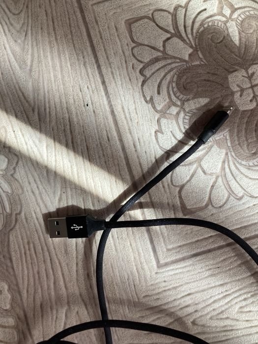 Кабели usb lighting 1м90см и usb tipe-c