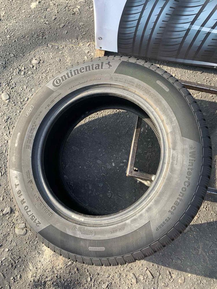 Шини 215/70 R16 Continental зима 2022 рік 8 м