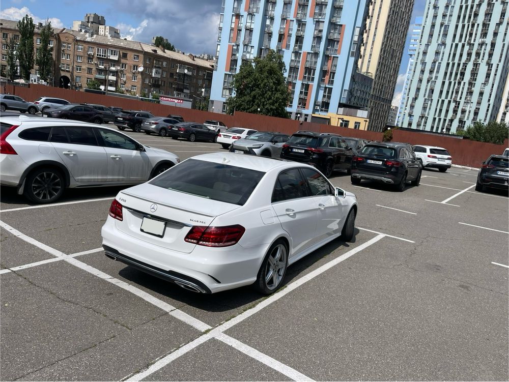 Mersedes-Benz E-Class 2015рік