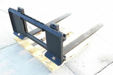 Палетні вила Bobсаt,Cat, Volvo,Komatsu,Gehl