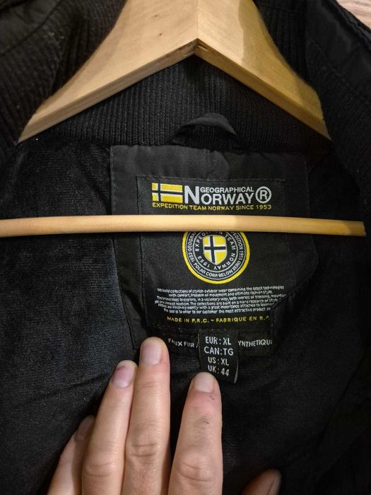 Parka Norway Geografical z kapturem. Rozmiar XL/XXL. Nowa po zwrocie,