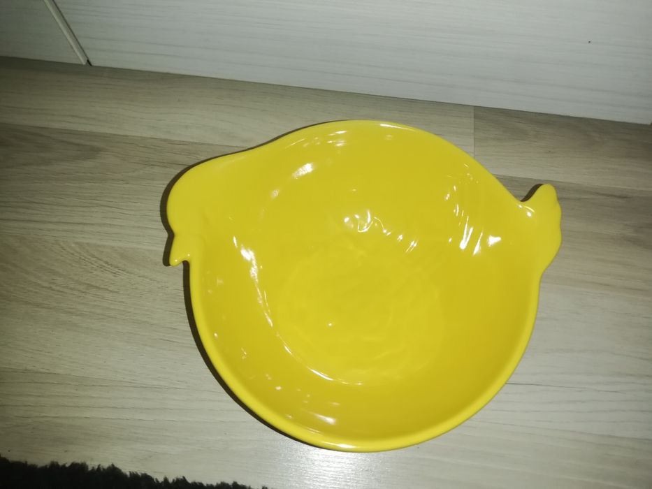 Szklana miska, żółta home and you.
