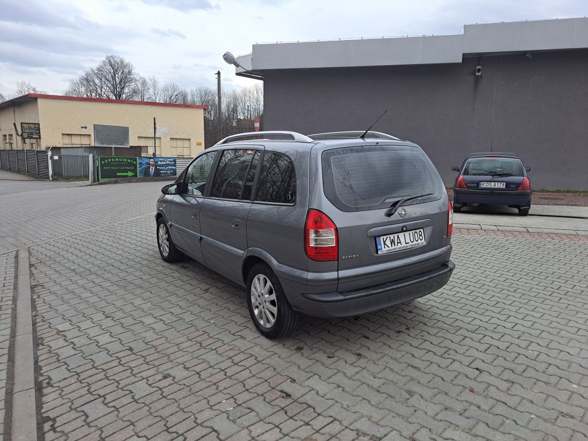 Opel ZAFIRA 1.8 benzyna