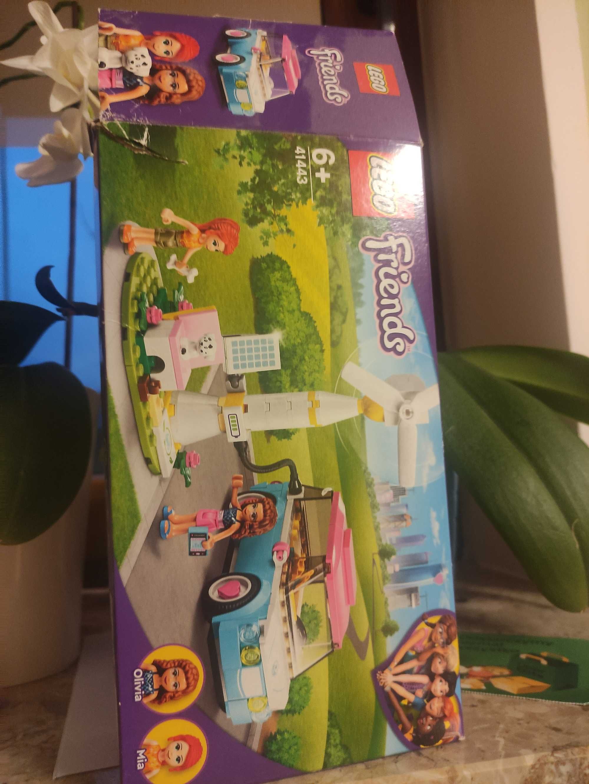 LEGO Friends Samochód elektryczny Olivii 41443