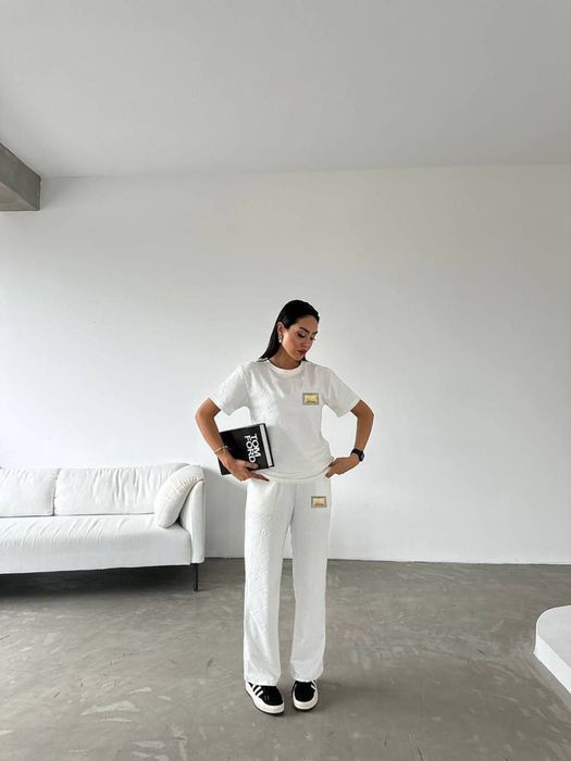 ЦІНА ТАКОГО 3200! Женский костюм на осень БРЕНДОВЫЙ костюм белый s-xl