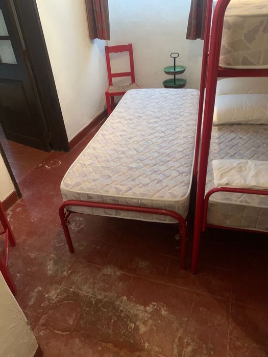 Beliche com três camas