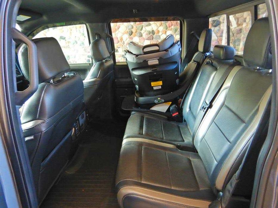 Ford F-150 Raptor SuperCrew      2018