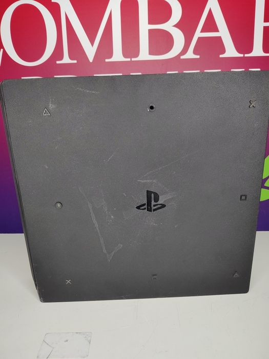 PlayStation 4 pro 1tb