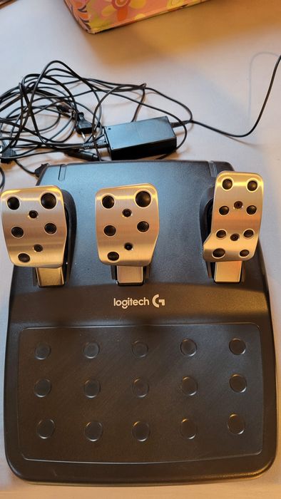 Kierownica Logitech g29 nowa zestaw