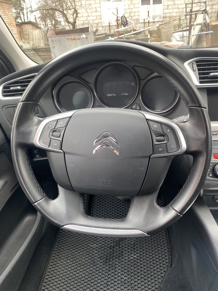 Продам Citroen C4