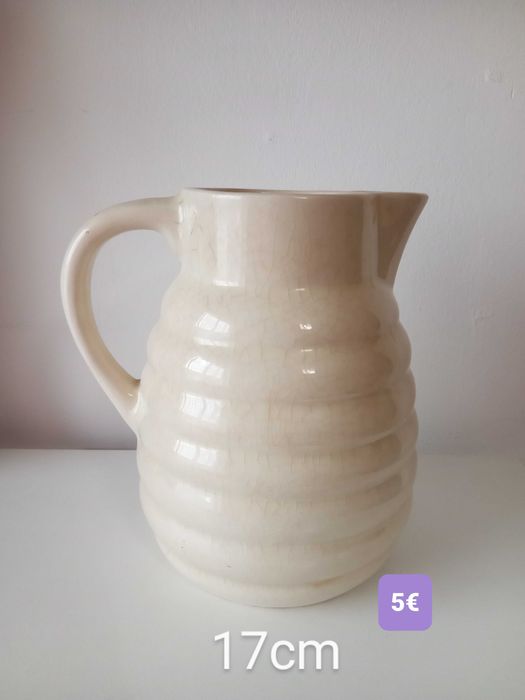 Jarra com curvas, bege, cerâmica (17cm)