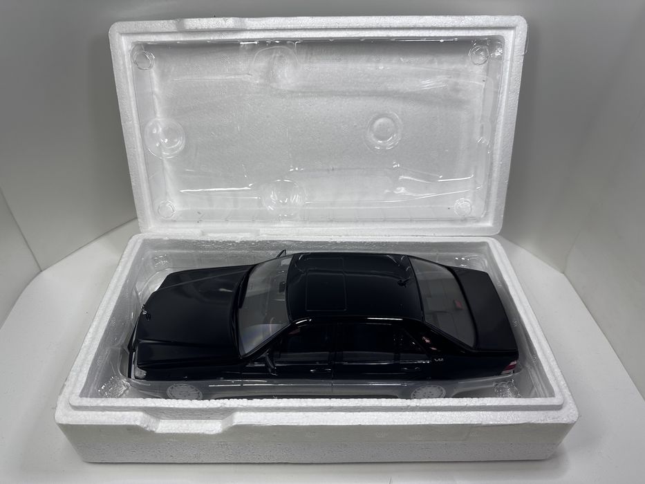 Mercedes-Benc S600  w-140 black  1/18