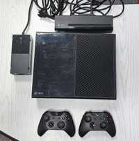 Microsoft Xbox One, w zestawie 2 x pad i Kinect