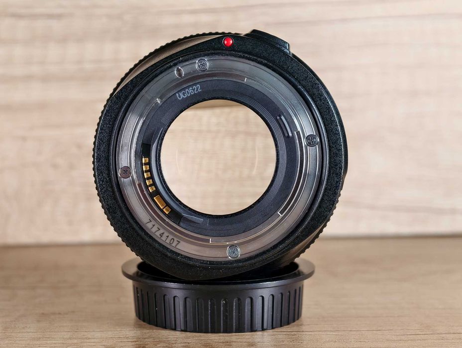 Canon EF 50 mm f/1.2L USM + filtr UV komplet młody (kod UG) i ostry