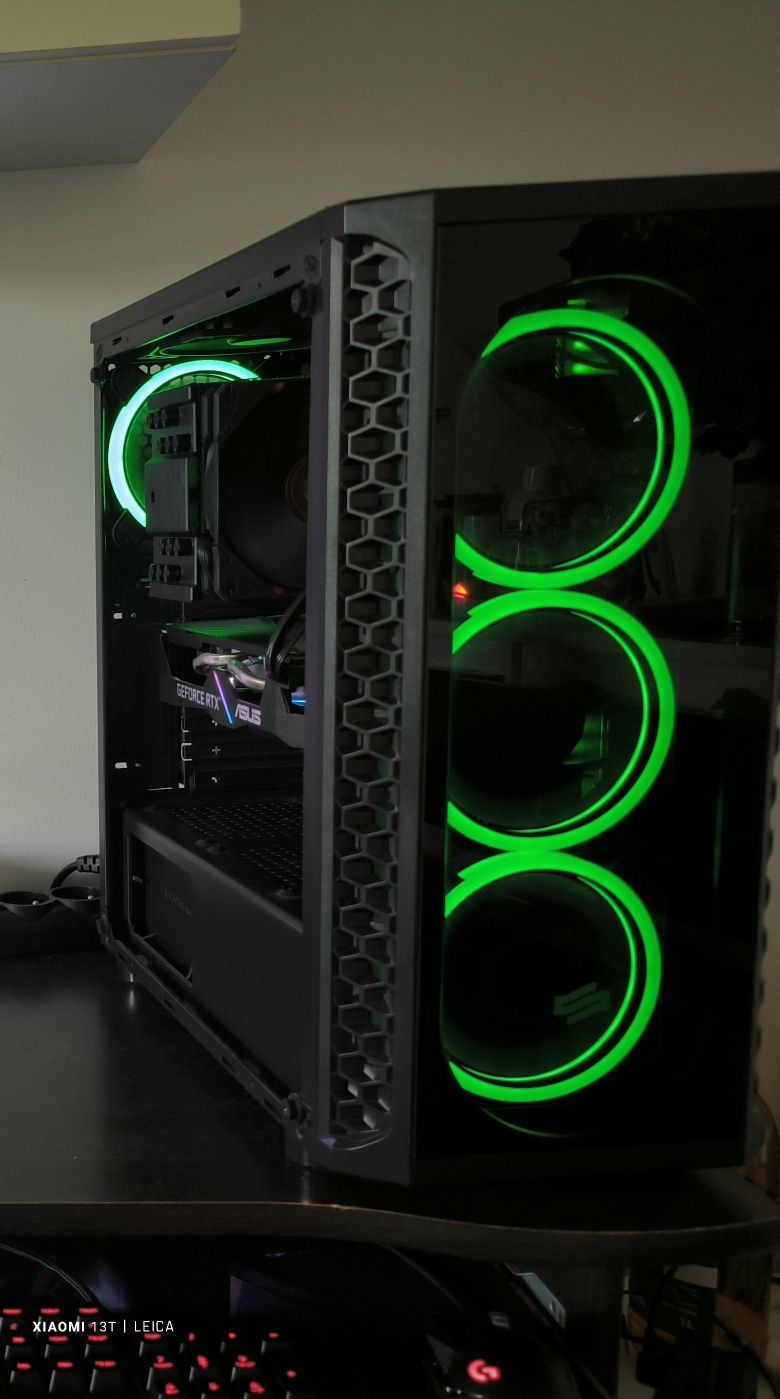 Komputer AMD RTX